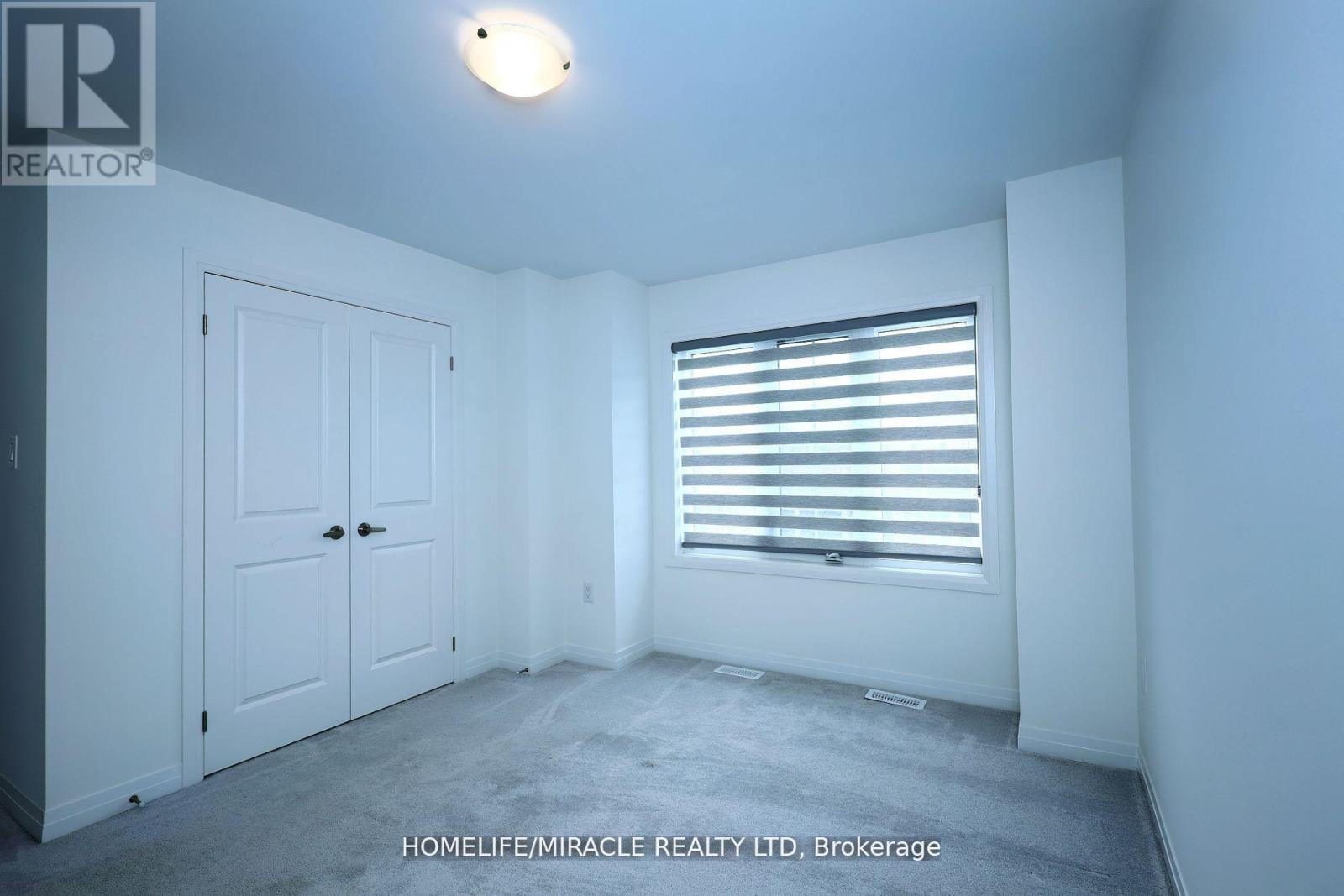 8 Copperhill Heights, Barrie, Ontario  L9S 2Z4 - Photo 31 - S12449944