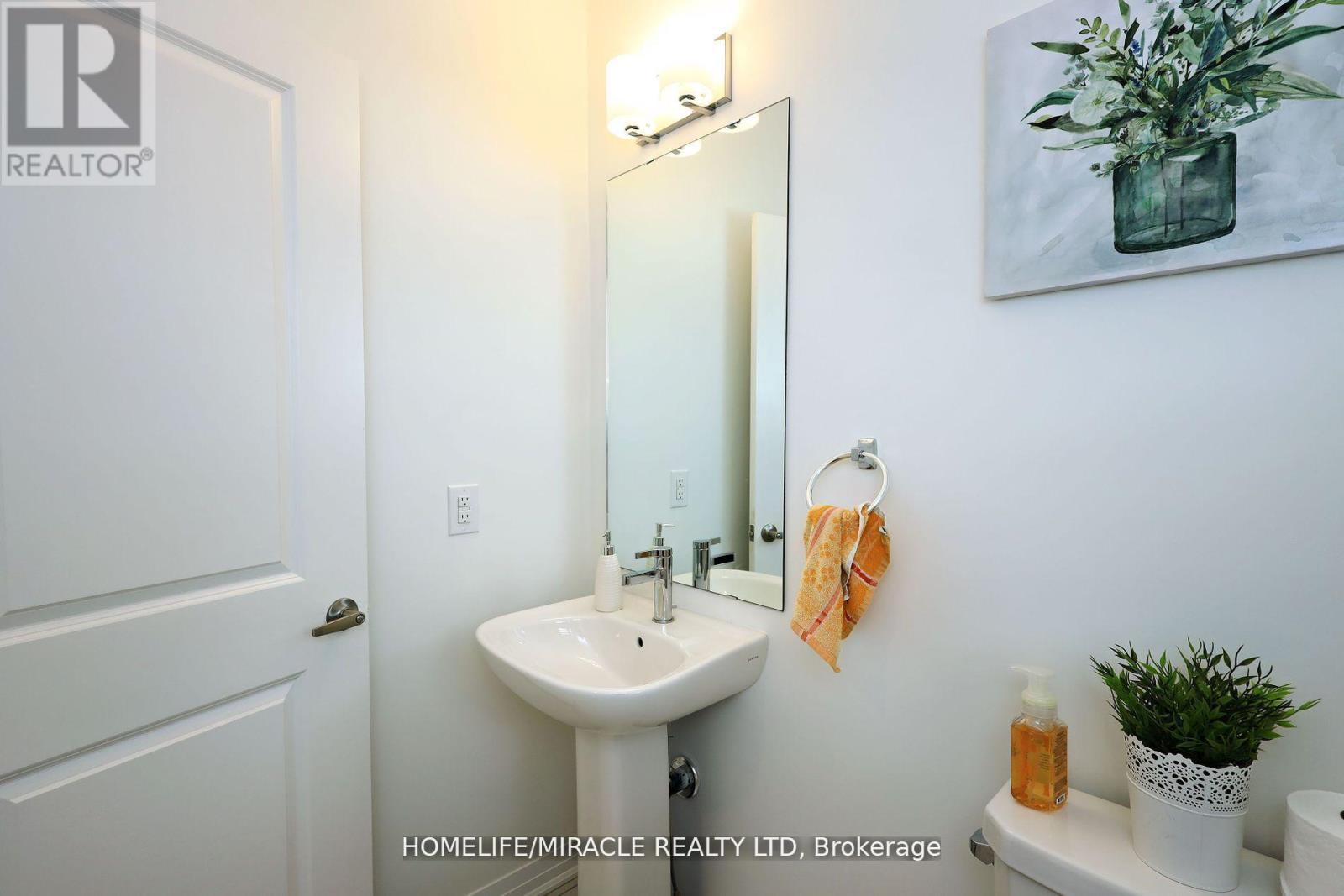 8 Copperhill Heights, Barrie, Ontario  L9S 2Z4 - Photo 37 - S12449944