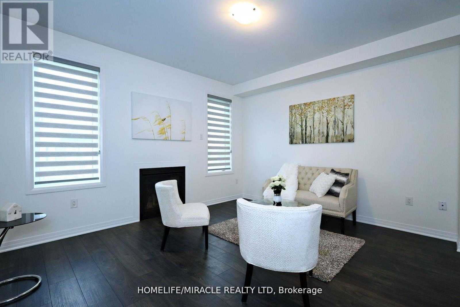 8 Copperhill Heights, Barrie, Ontario  L9S 2Z4 - Photo 8 - S12449944