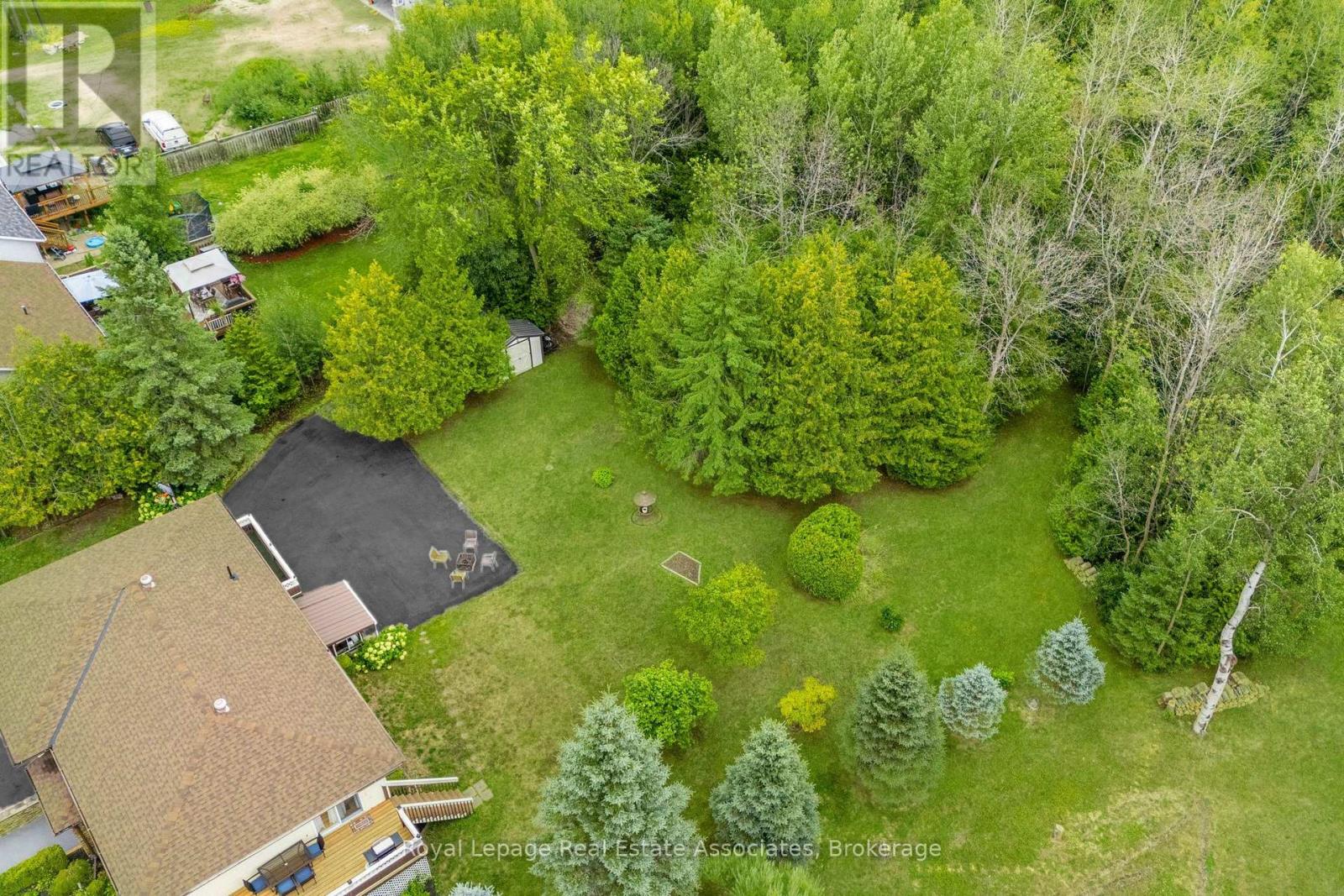 69 George Avenue, Wasaga Beach, Ontario  L9Z 2X9 - Photo 32 - S12449960