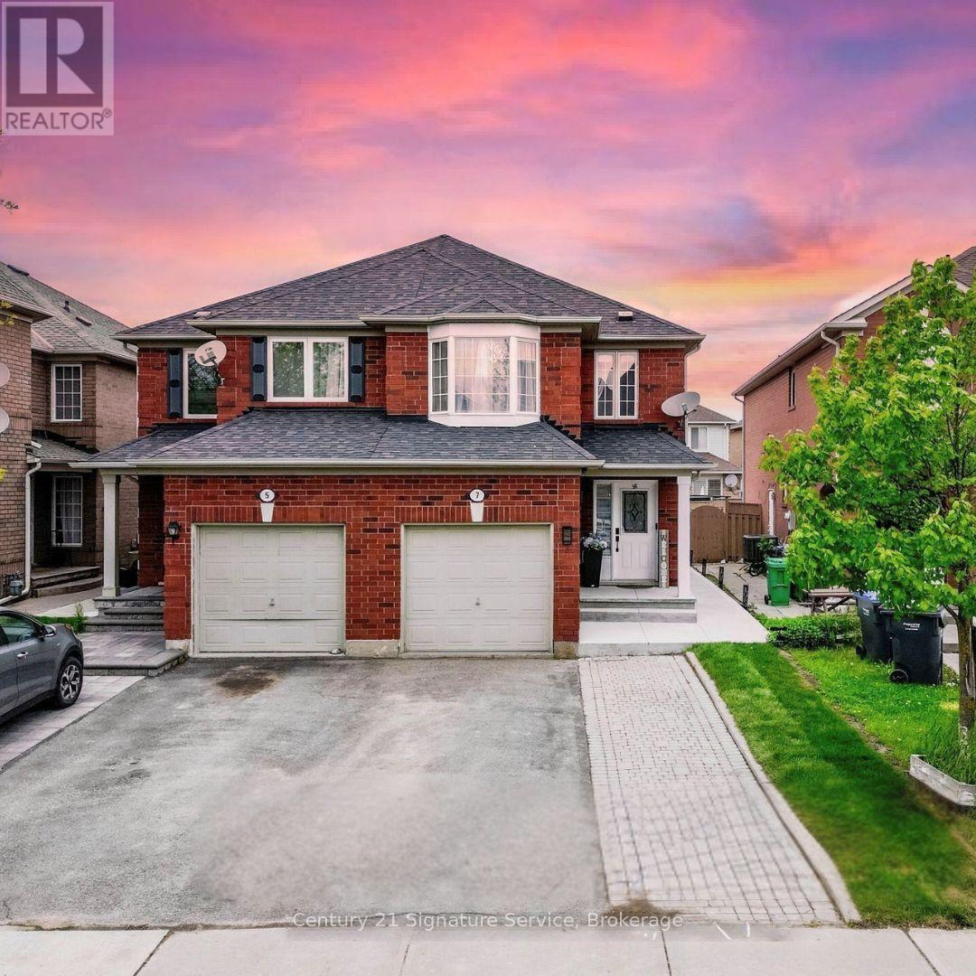 UPPER - 7 DUNLOP COURT, Brampton, Ontario