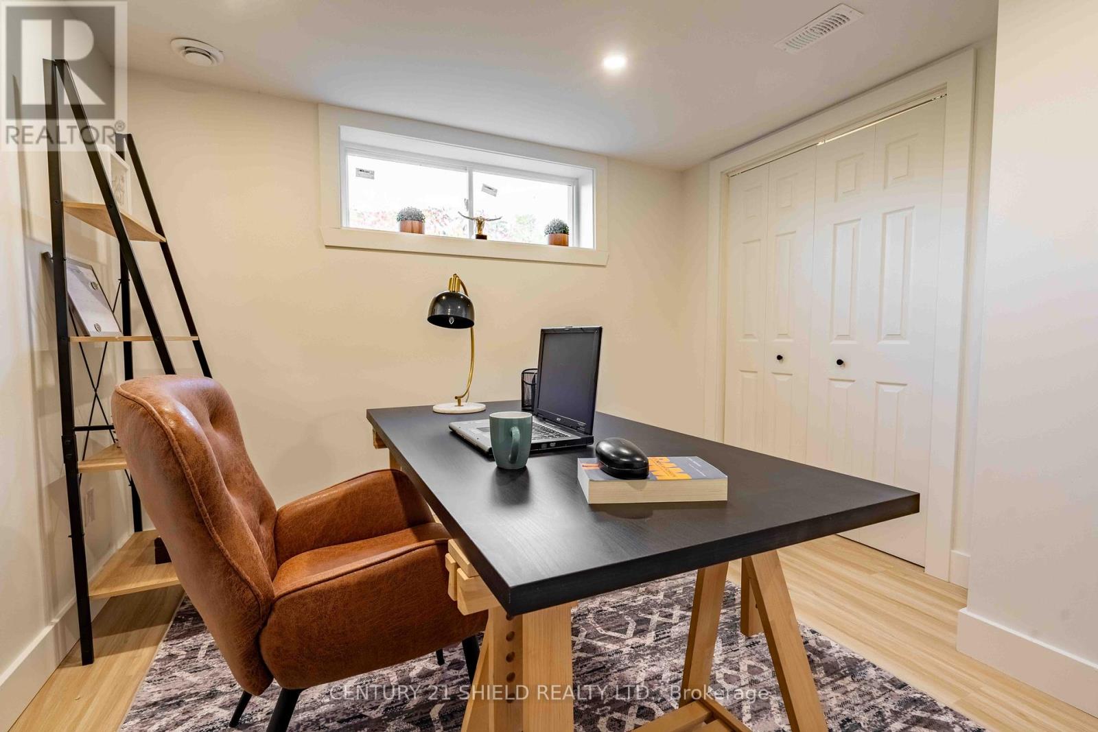 18785 Paragon Road, South Glengarry, Ontario  K6H 5R5 - Photo 20 - X12450052