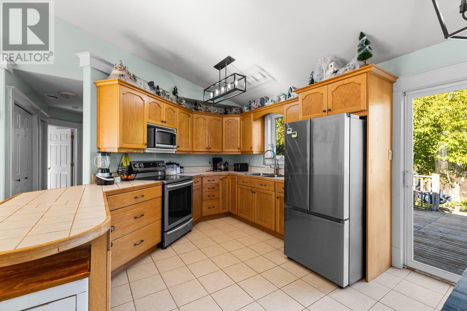 91 Lady Slipper Drive, Miscouche, Prince Edward Island  C0B 1T0 - Photo 6 - 202525353