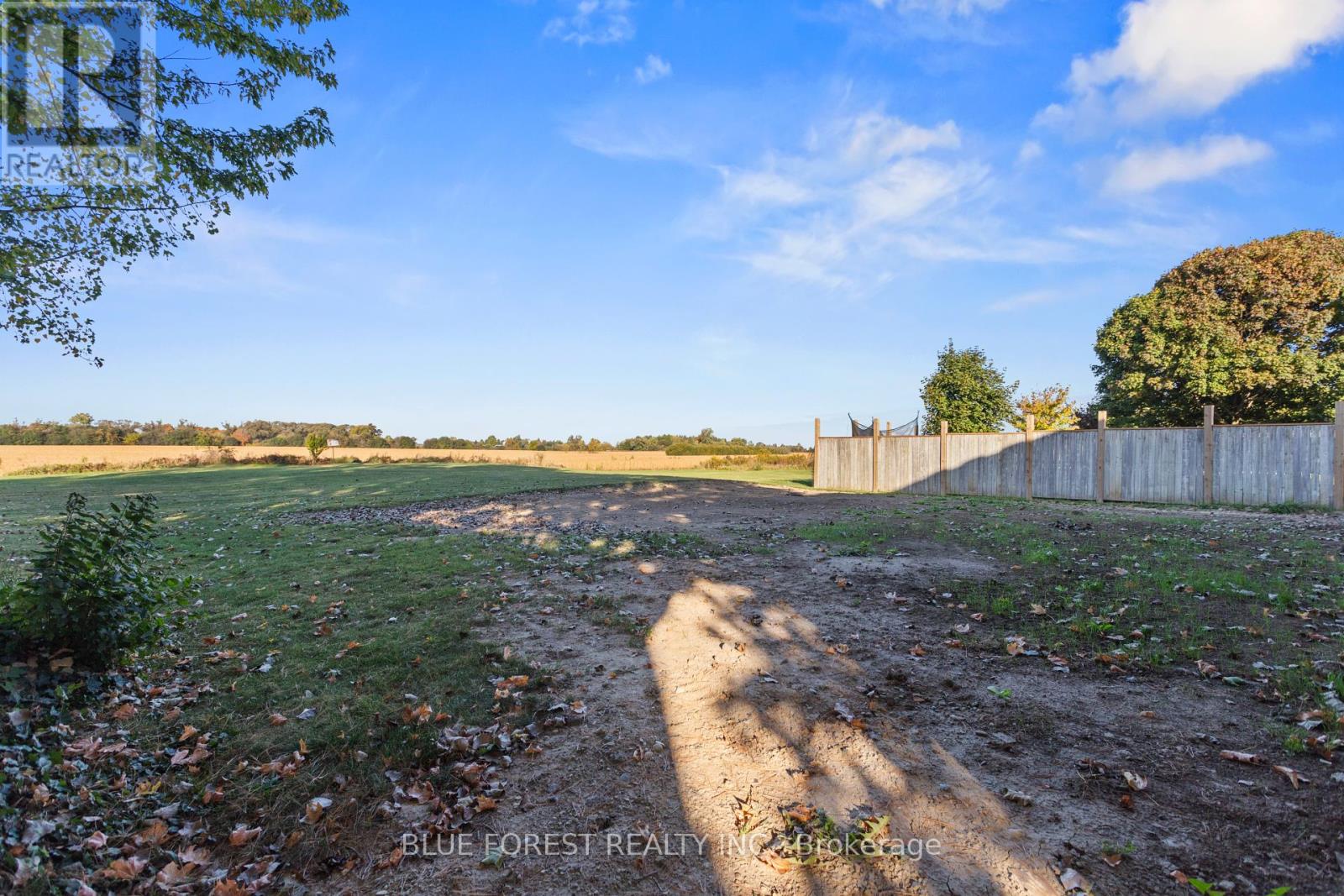 218 Snyders Avenue, Central Elgin, Ontario  N0L 1B0 - Photo 38 - X12440623