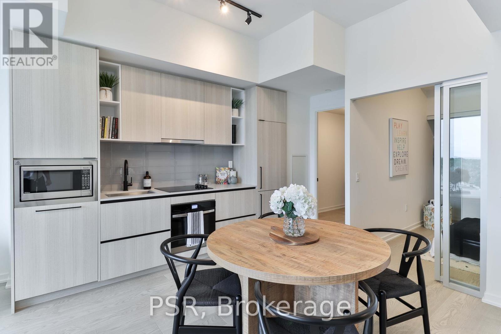 609 - 10 Graphophone Grove, Toronto, Ontario  M6H 2A6 - Photo 11 - W12449863