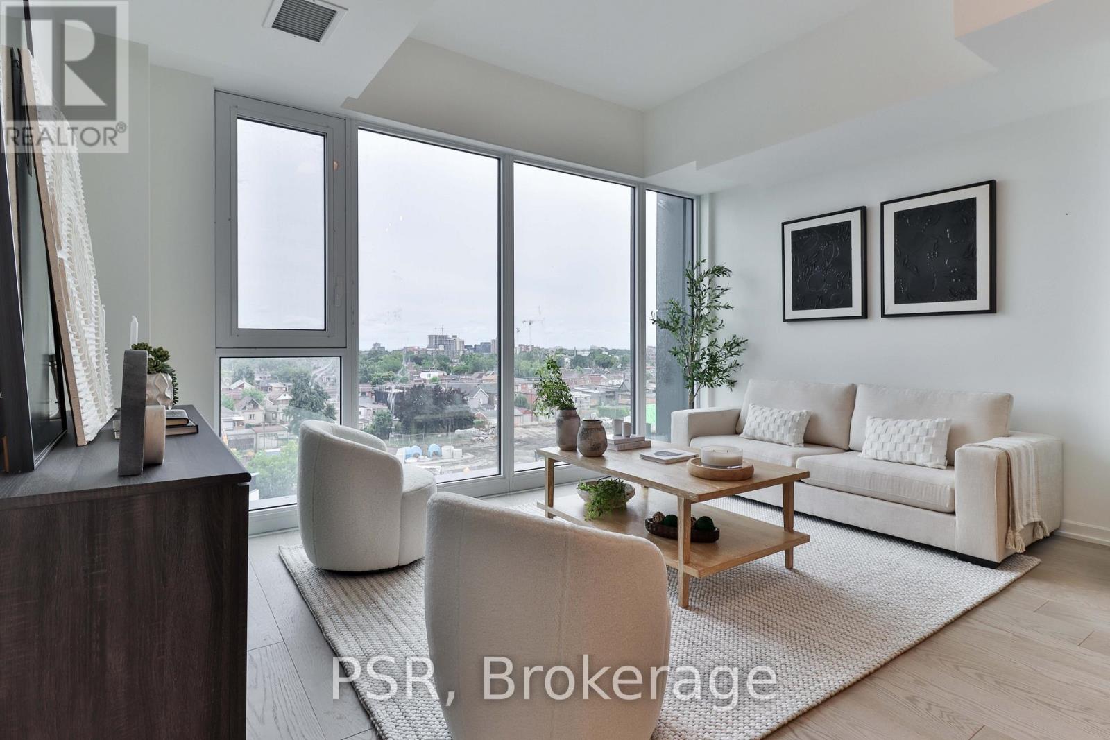 609 - 10 Graphophone Grove, Toronto, Ontario  M6H 2A6 - Photo 14 - W12449863