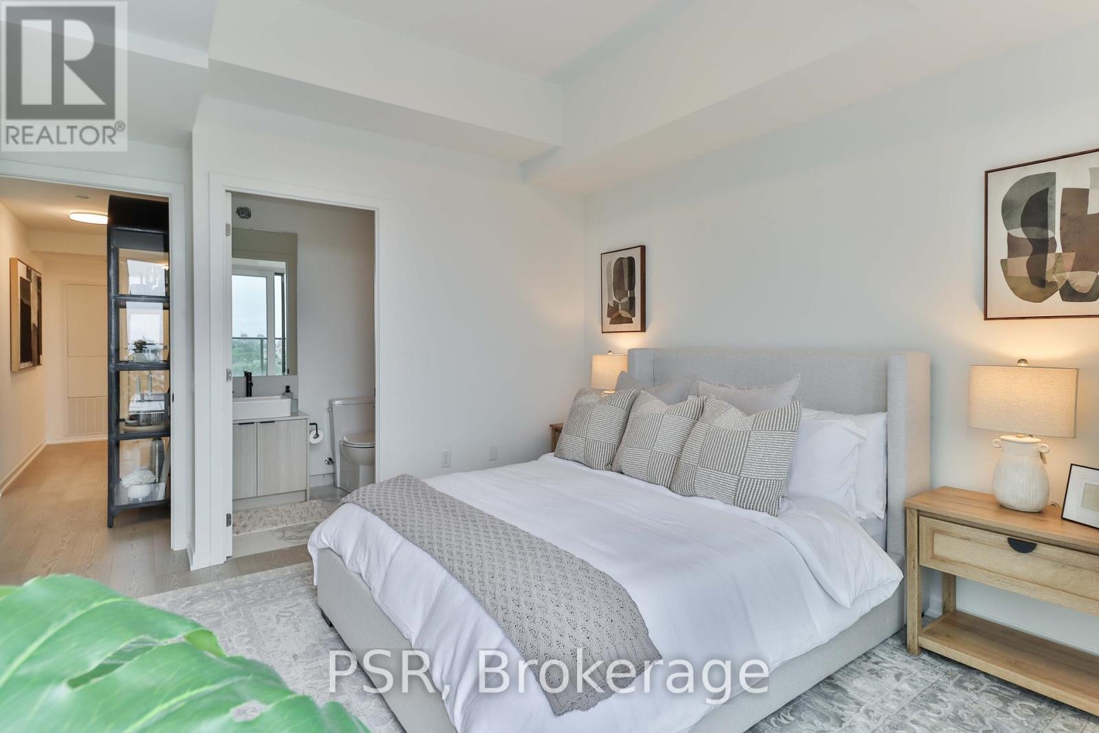 609 - 10 Graphophone Grove, Toronto, Ontario  M6H 2A6 - Photo 21 - W12449863