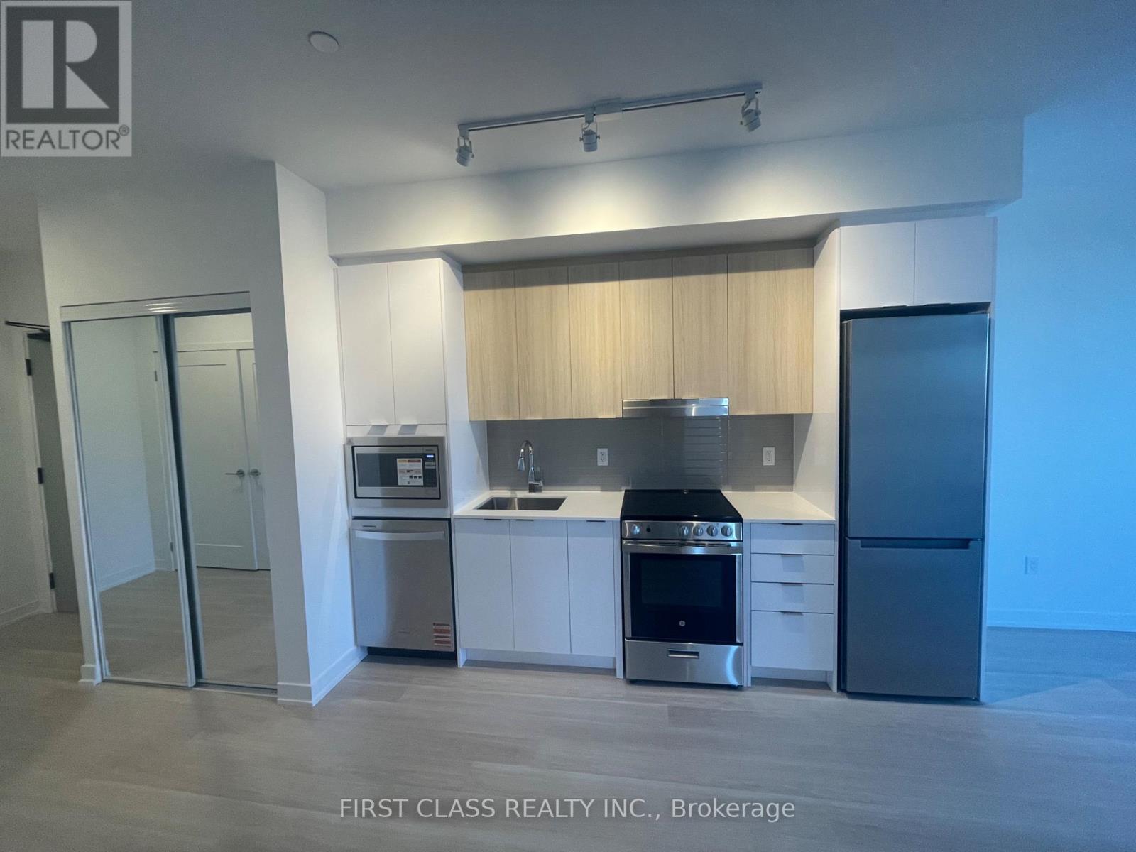 602 - 5105 Hurontario Street, Mississauga, Ontario  L4Z 0C9 - Photo 17 - W12449864