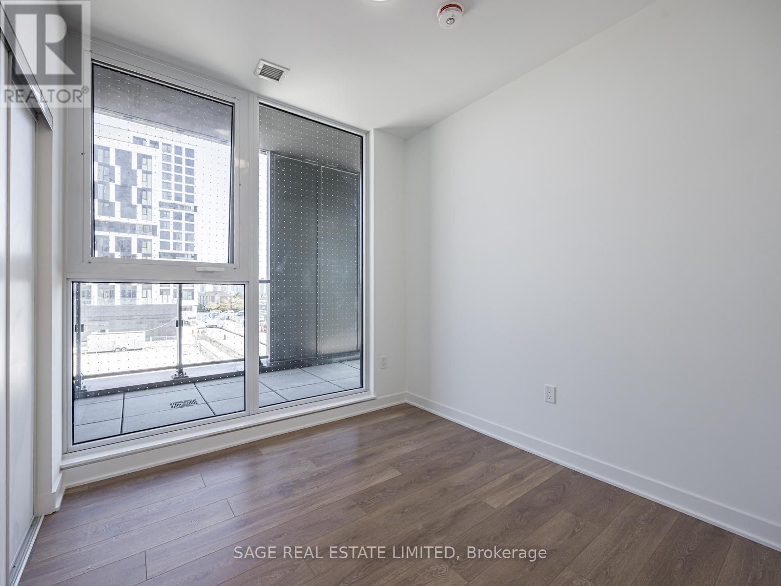 202 - 1037 The Queensway Avenue, Toronto, Ontario  M8Z 6C7 - Photo 12 - W12449866