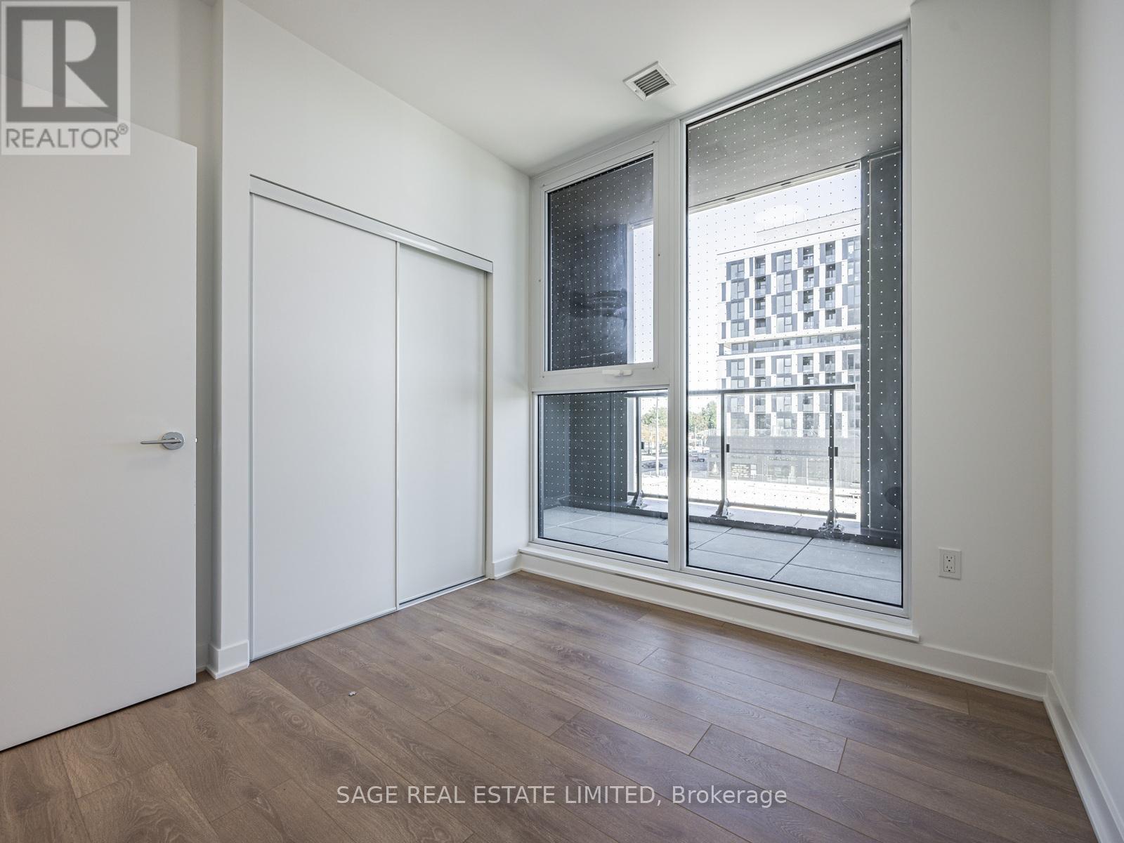 202 - 1037 The Queensway Avenue, Toronto, Ontario  M8Z 6C7 - Photo 13 - W12449866