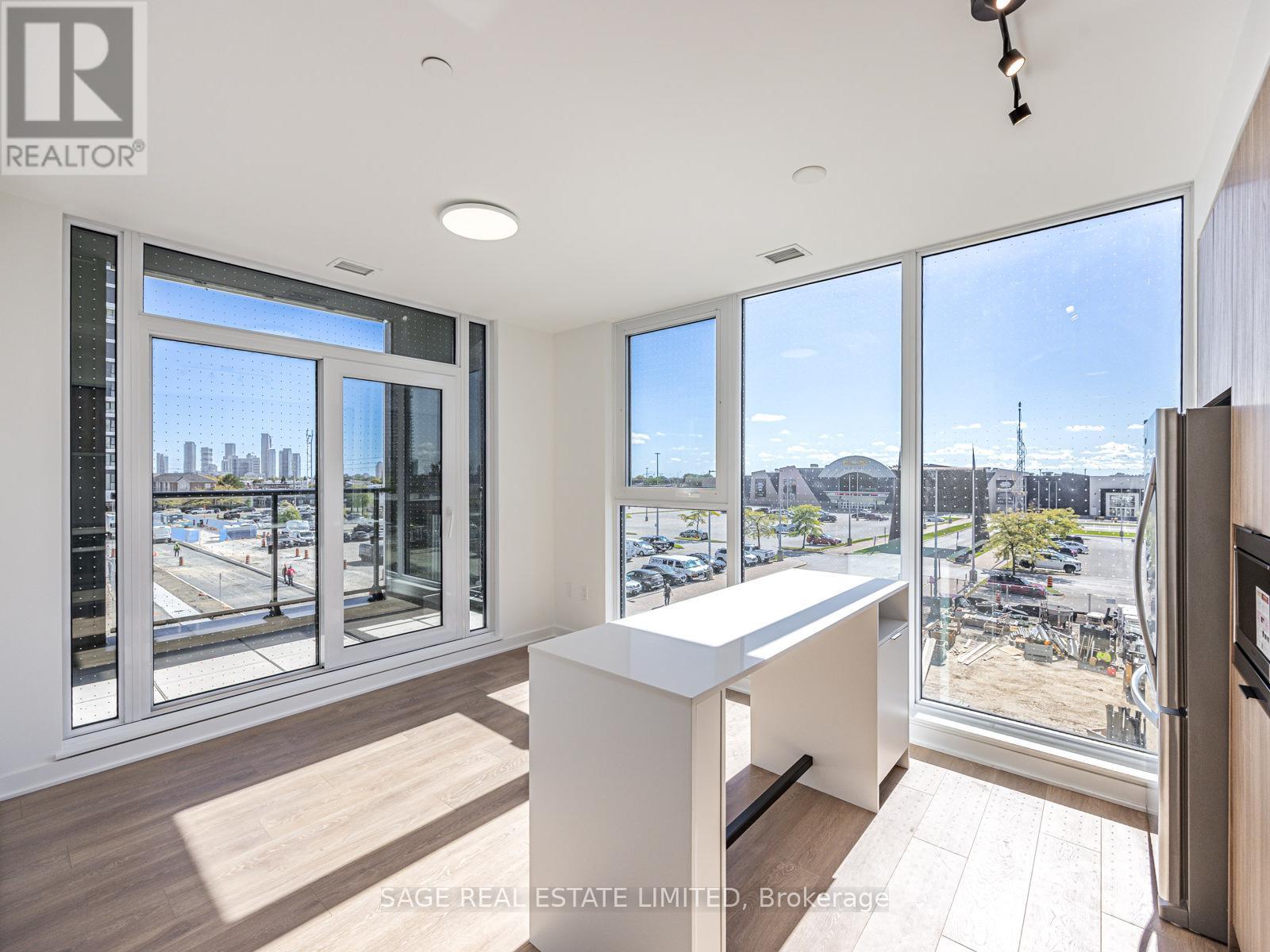 202 - 1037 The Queensway Avenue, Toronto, Ontario  M8Z 6C7 - Photo 2 - W12449866