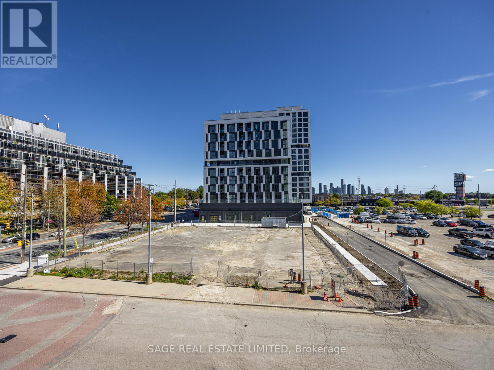 202 - 1037 The Queensway Avenue, Toronto, Ontario  M8Z 6C7 - Photo 27 - W12449866