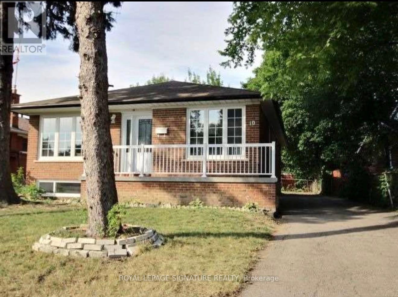 Bsmt 1 - 10 Sanford Crescent, Brampton, Ontario  L6X 2C3 - Photo 1 - W12449867