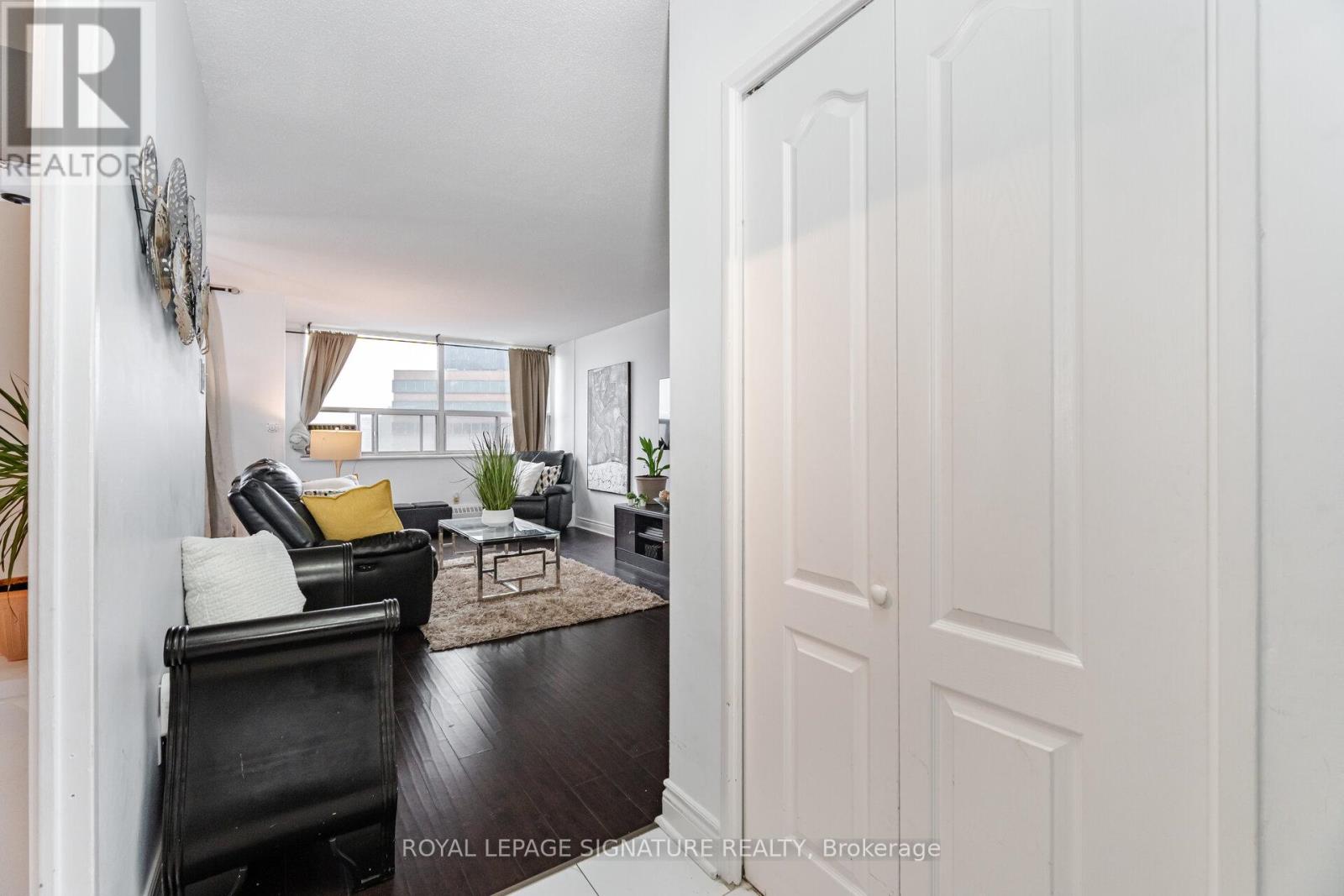 1212 - 451 The West Mall Drive, Toronto, Ontario  M9C 1G1 - Photo 11 - W12449890