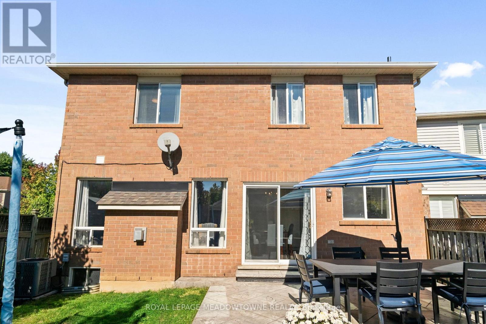 583 Caverhill Crescent, Milton, Ontario  L9T 5K5 - Photo 41 - W12449894