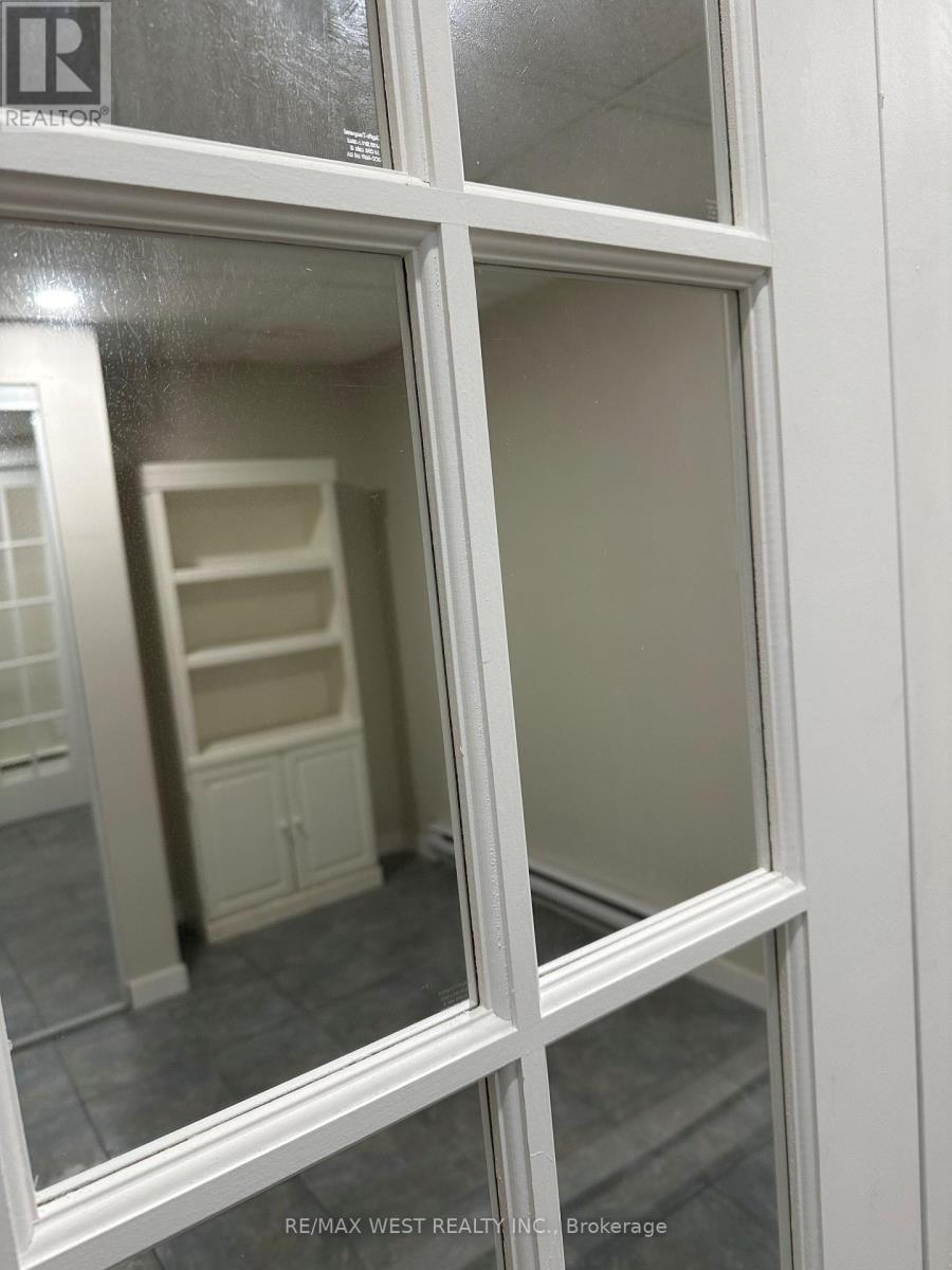 10 - 425 Jane Street, Toronto, Ontario  M6S 3Z7 - Photo 14 - W12449956