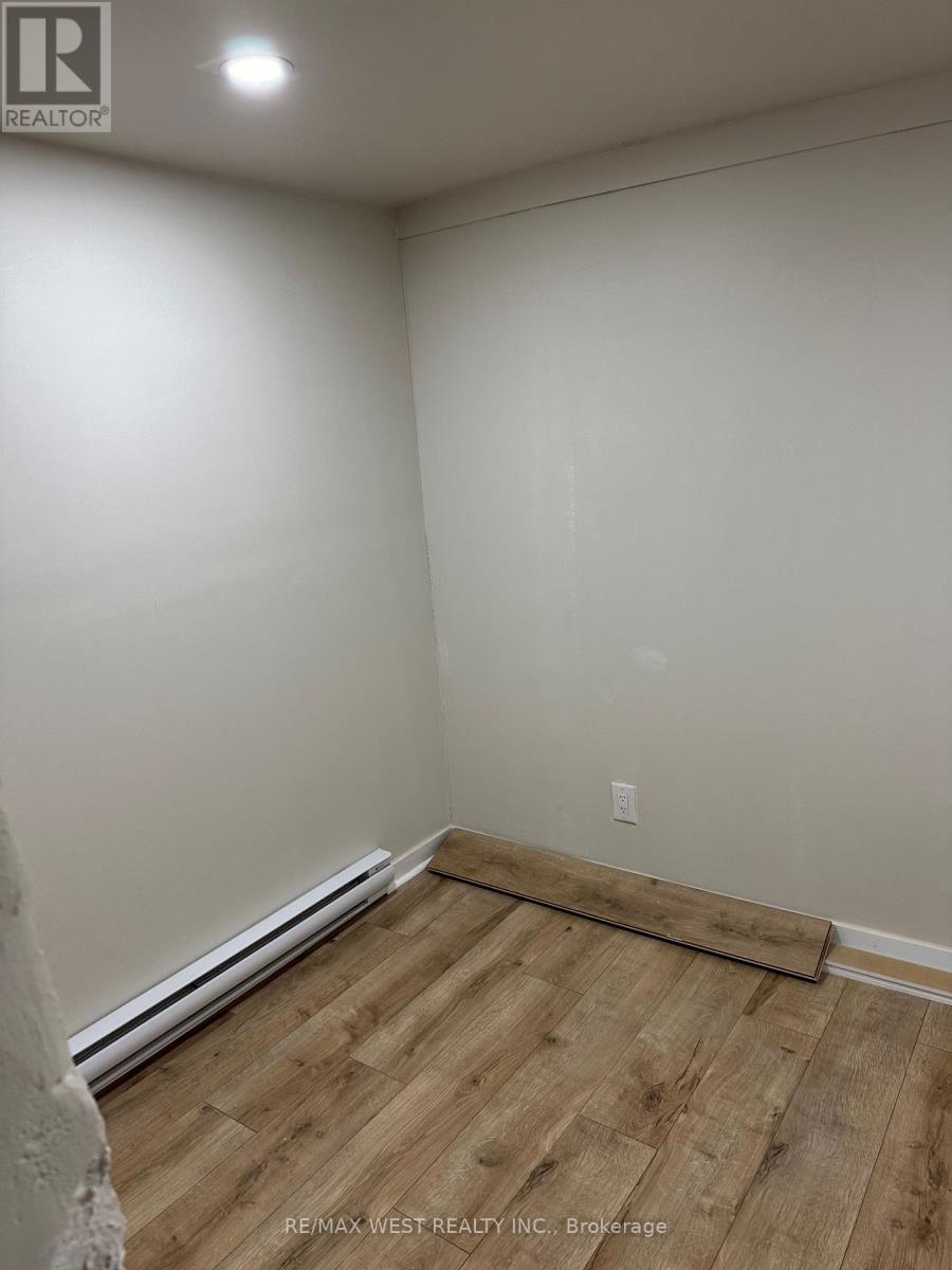 10 - 425 Jane Street, Toronto, Ontario  M6S 3Z7 - Photo 15 - W12449956