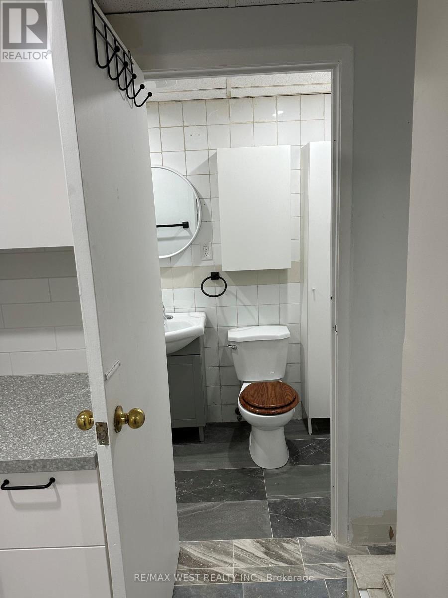 10 - 425 Jane Street, Toronto, Ontario  M6S 3Z7 - Photo 19 - W12449956