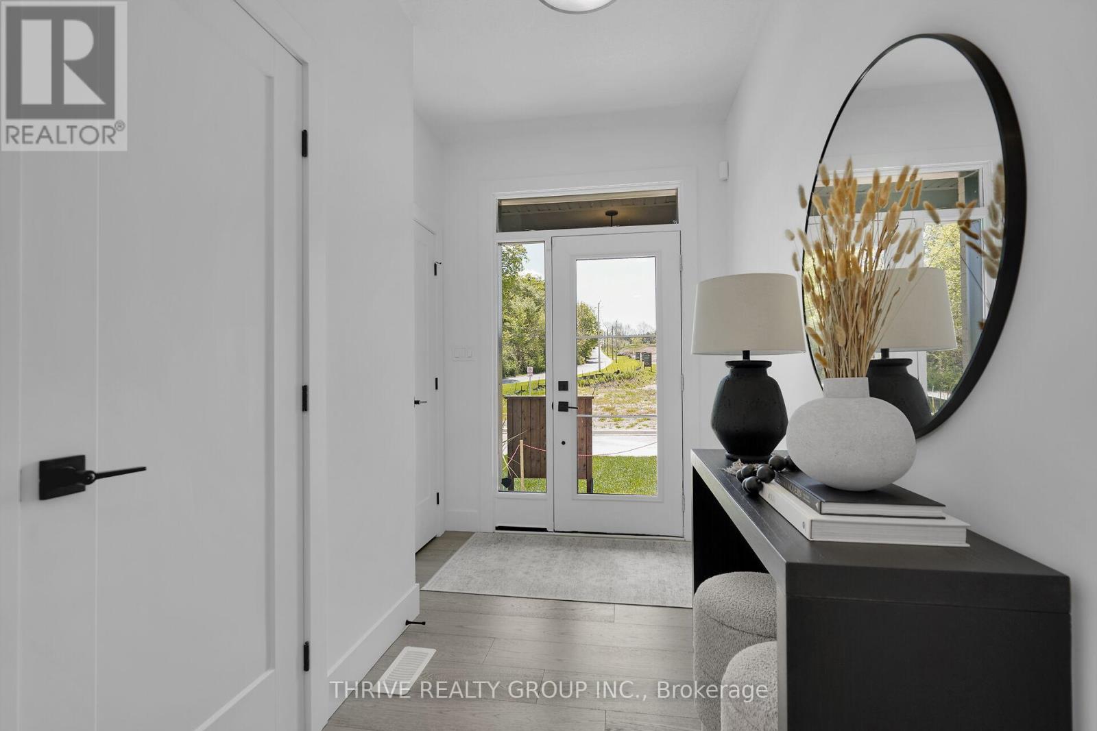52 - 101 Meadowlily Road, London South, Ontario  N6M 1C3 - Photo 3 - X12447069