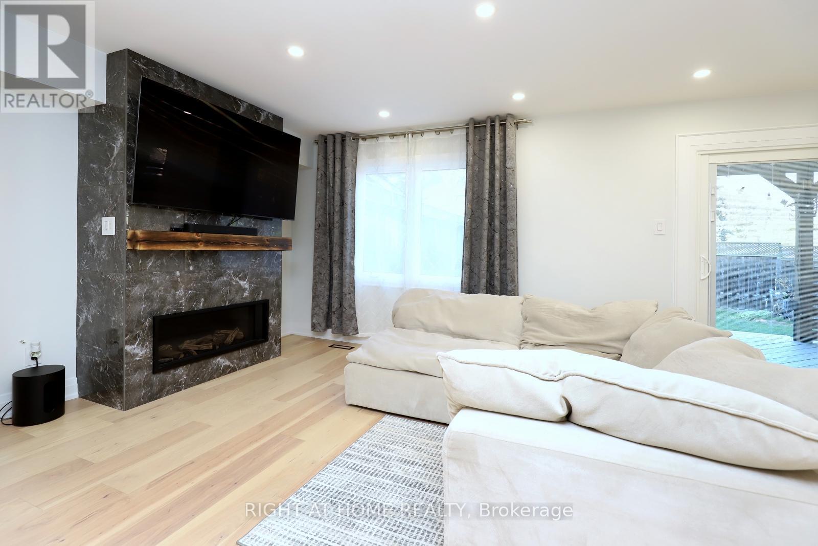 2968 Nipiwin Drive N, Mississauga, Ontario  L5N 1X9 - Photo 10 - W12450008