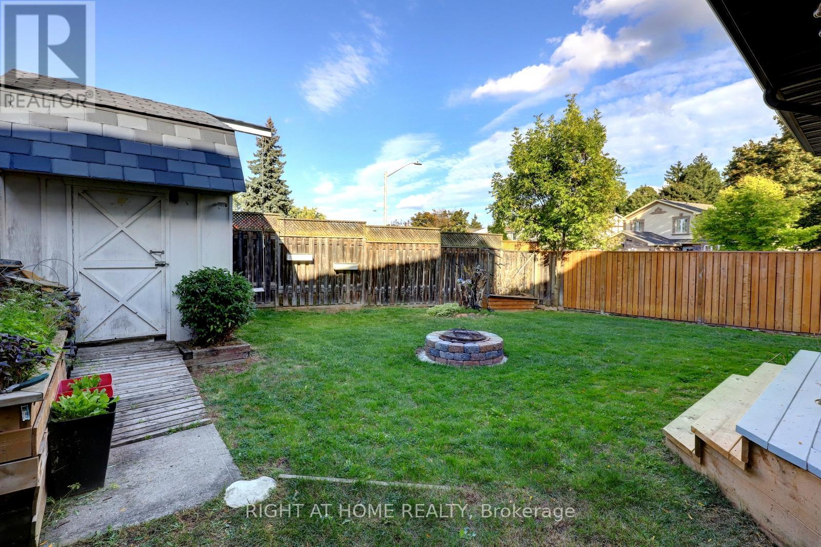 2968 Nipiwin Drive N, Mississauga, Ontario  L5N 1X9 - Photo 39 - W12450008
