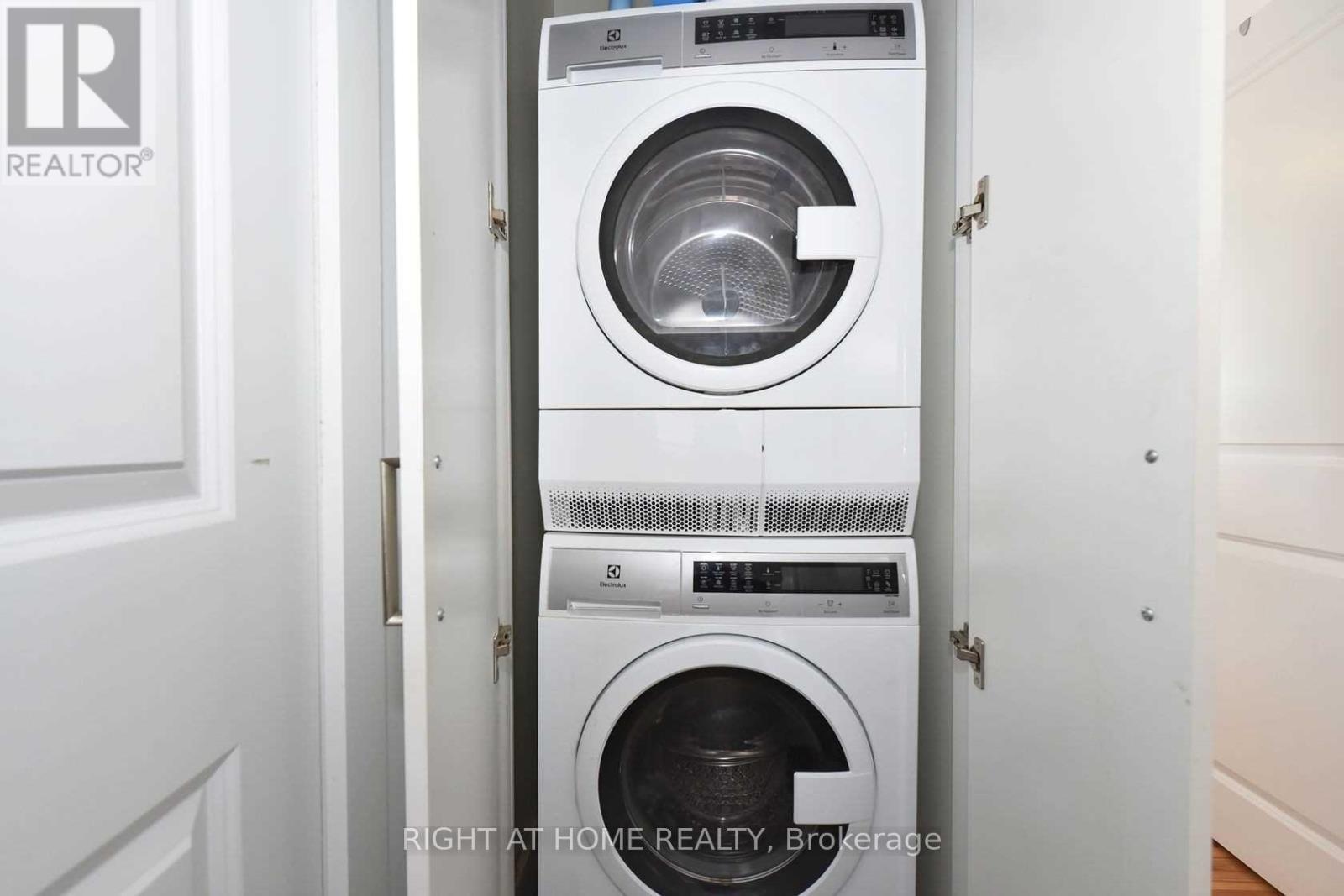 121 Fourth Street, Toronto, Ontario  M8V 2Y6 - Photo 20 - W12450015