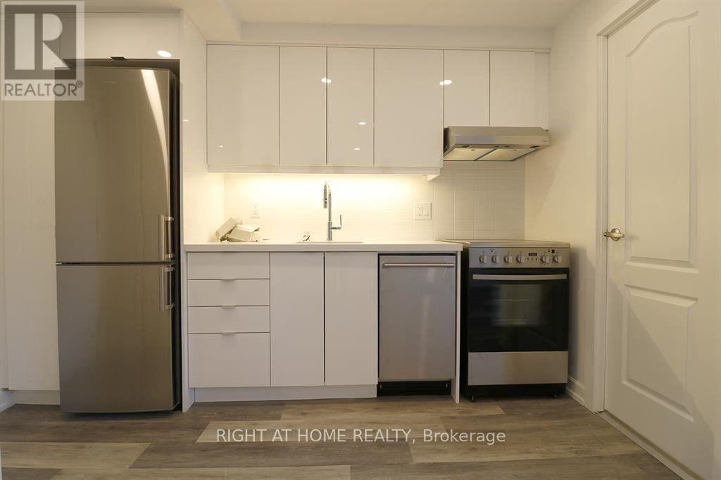 121 Fourth Street, Toronto, Ontario  M8V 2Y6 - Photo 29 - W12450015
