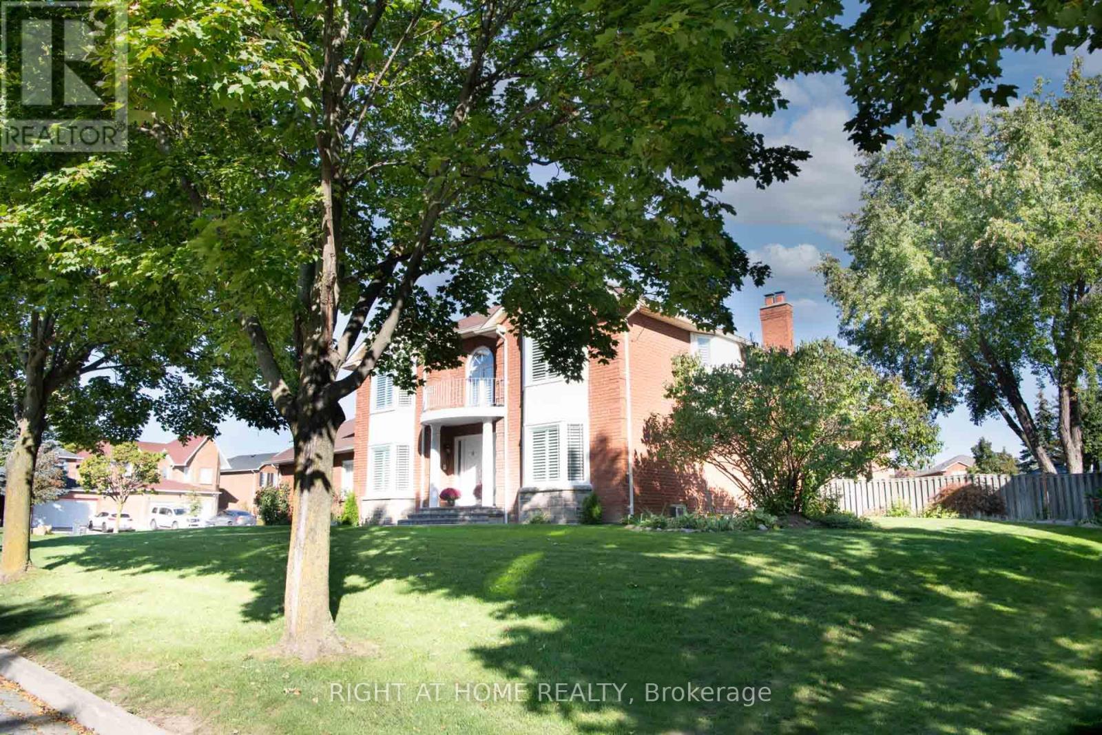348 Nahani Way, Mississauga, Ontario  L4Z 3B4 - Photo 2 - W12450021