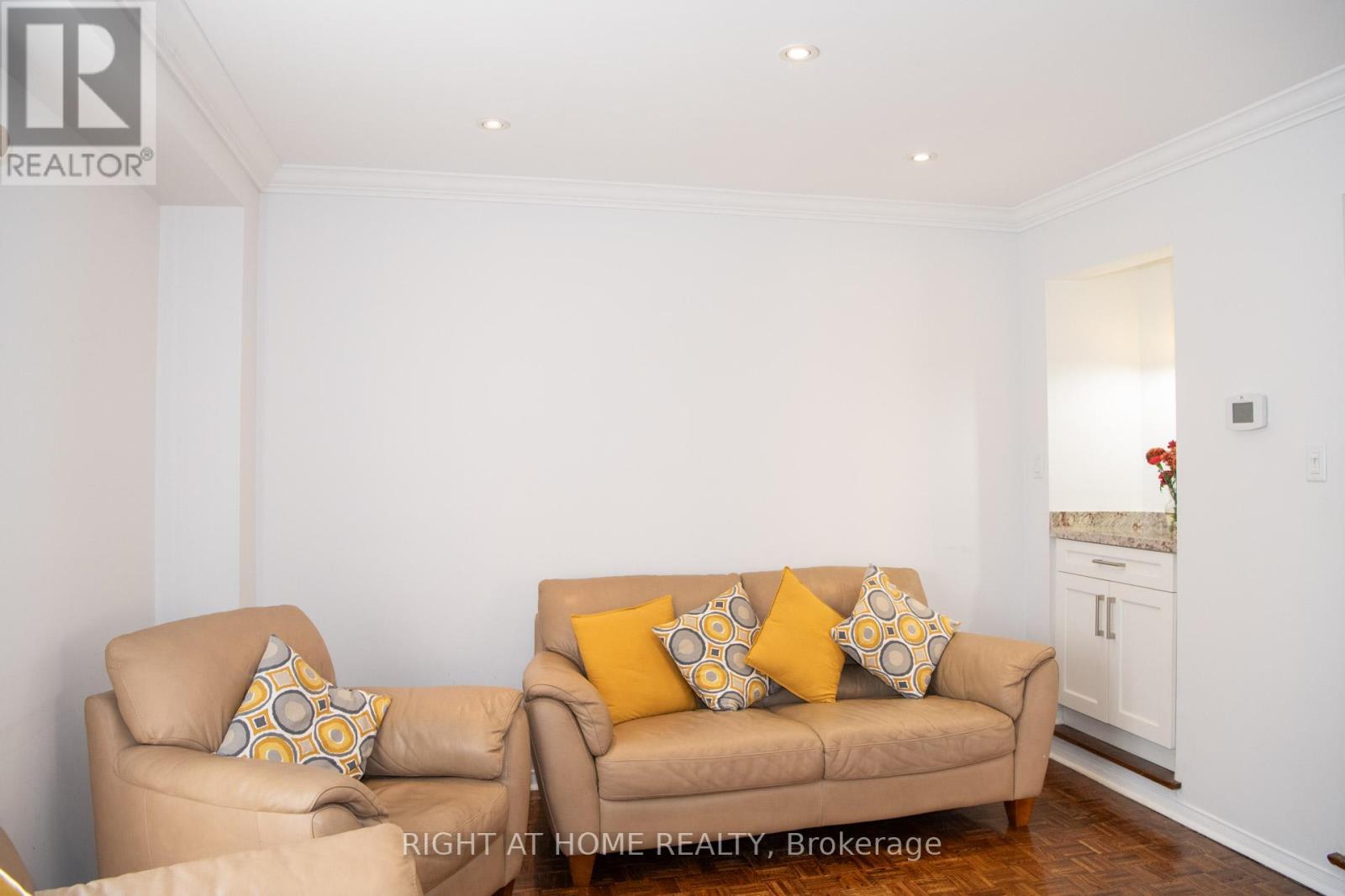 348 Nahani Way, Mississauga, Ontario  L4Z 3B4 - Photo 27 - W12450021