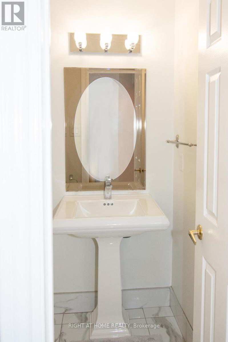 348 Nahani Way, Mississauga, Ontario  L4Z 3B4 - Photo 29 - W12450021
