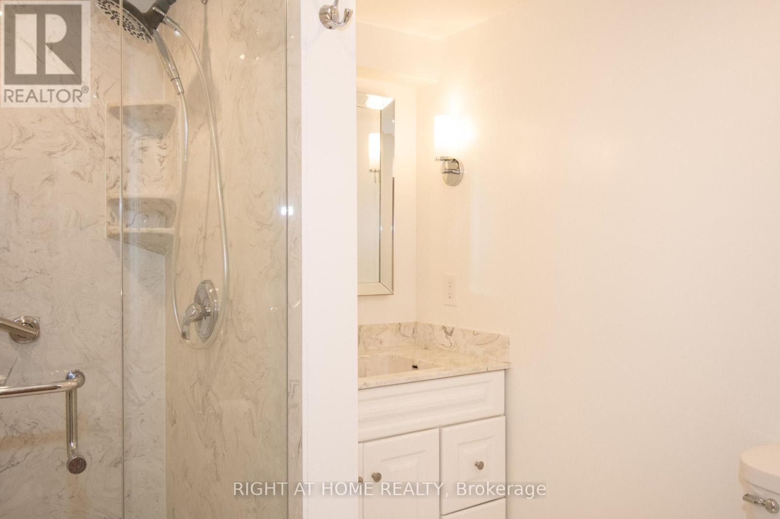 348 Nahani Way, Mississauga, Ontario  L4Z 3B4 - Photo 43 - W12450021