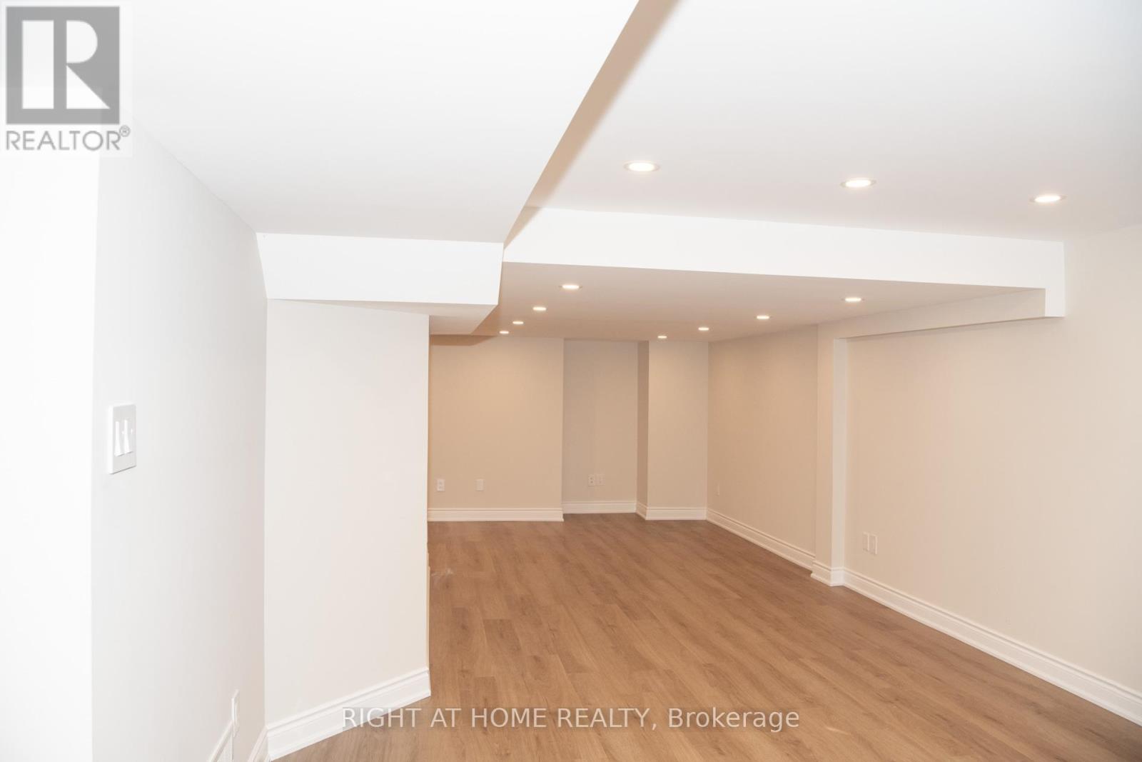 348 Nahani Way, Mississauga, Ontario  L4Z 3B4 - Photo 46 - W12450021