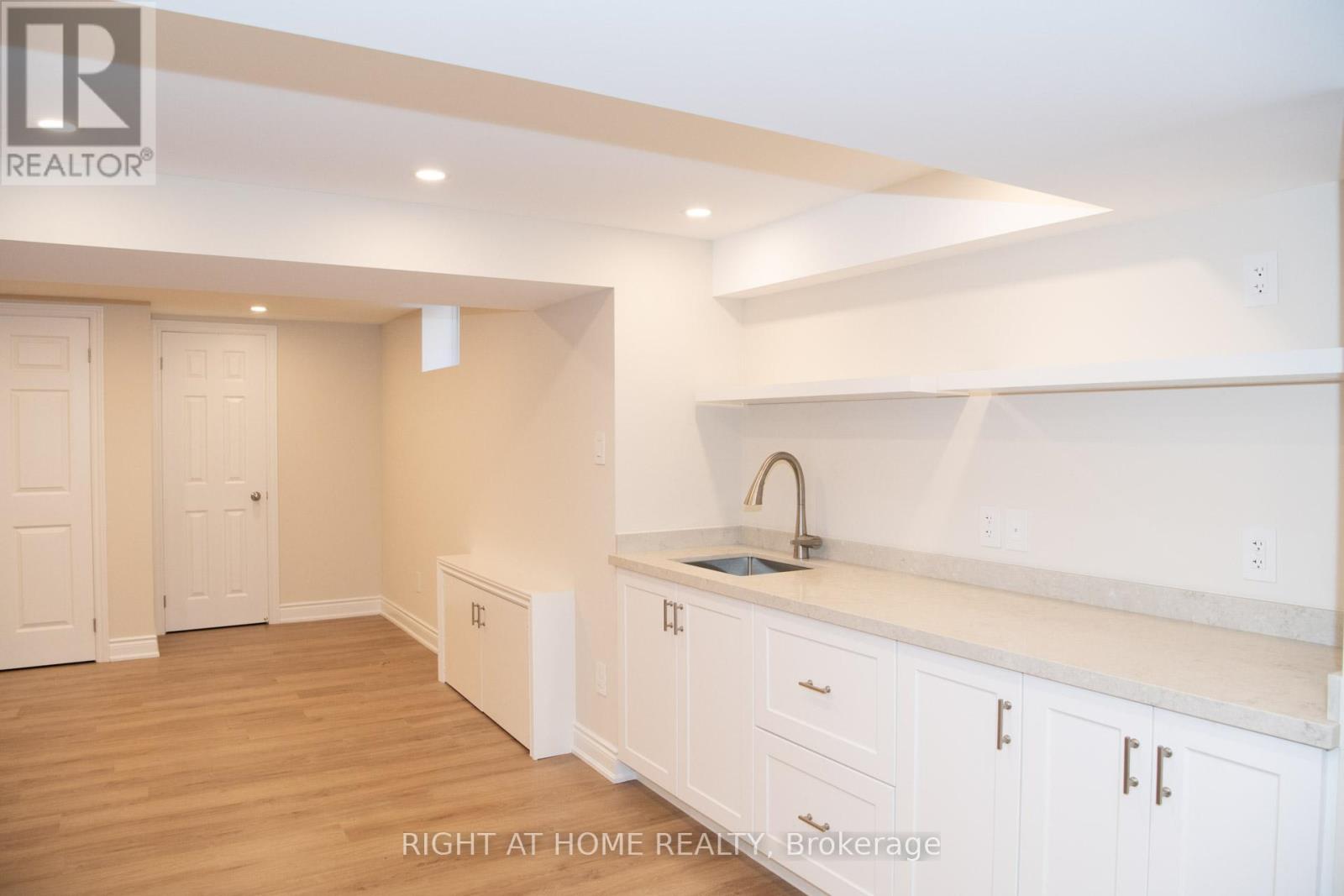 348 Nahani Way, Mississauga, Ontario  L4Z 3B4 - Photo 48 - W12450021