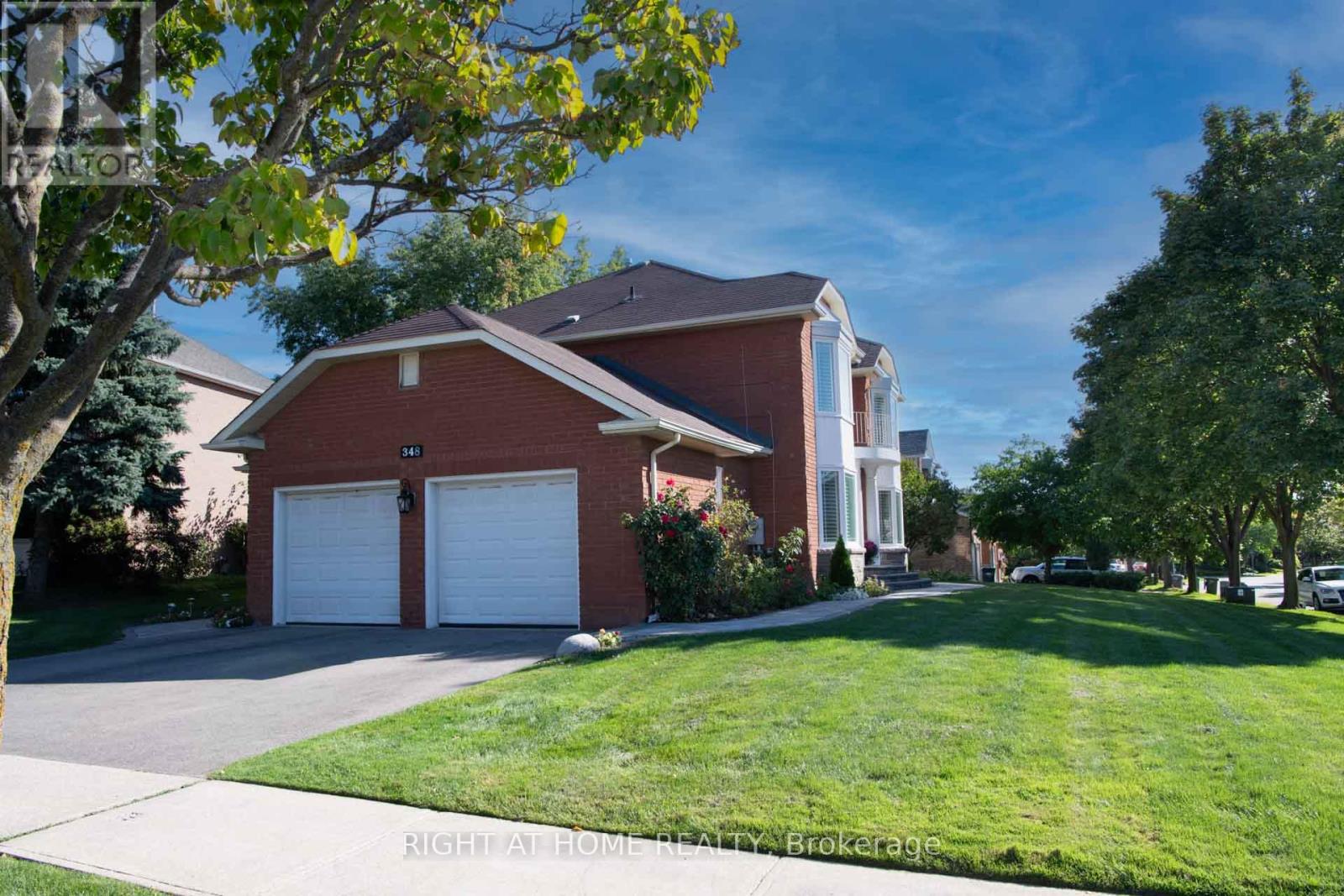348 Nahani Way, Mississauga, Ontario  L4Z 3B4 - Photo 7 - W12450021