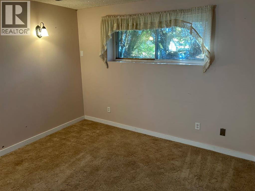 114 Eagle Road N, Lethbridge, Alberta  T1H 4S6 - Photo 11 - A2259276