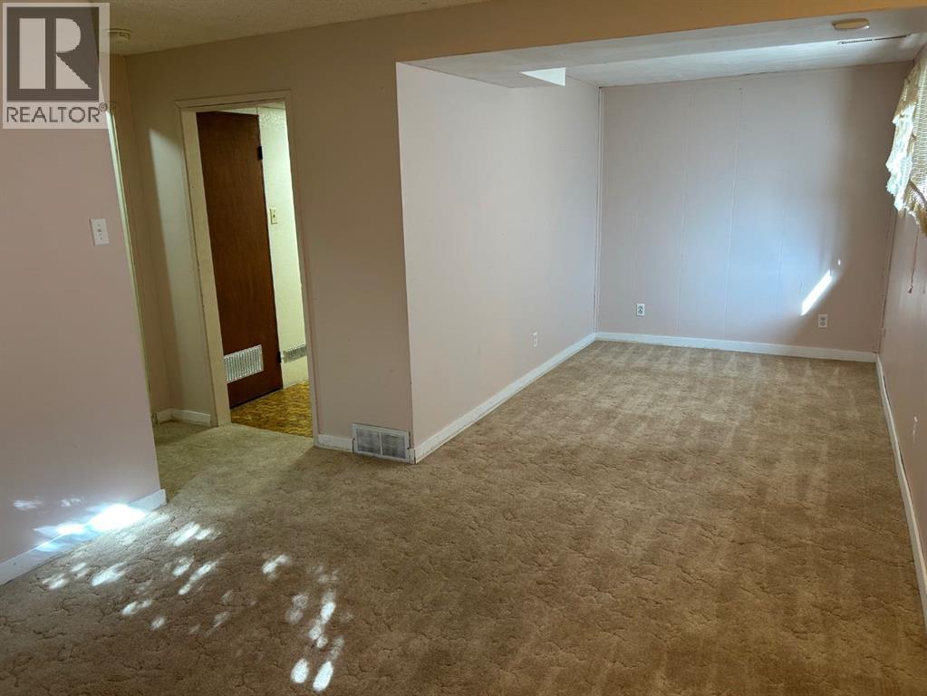 114 Eagle Road N, Lethbridge, Alberta  T1H 4S6 - Photo 12 - A2259276