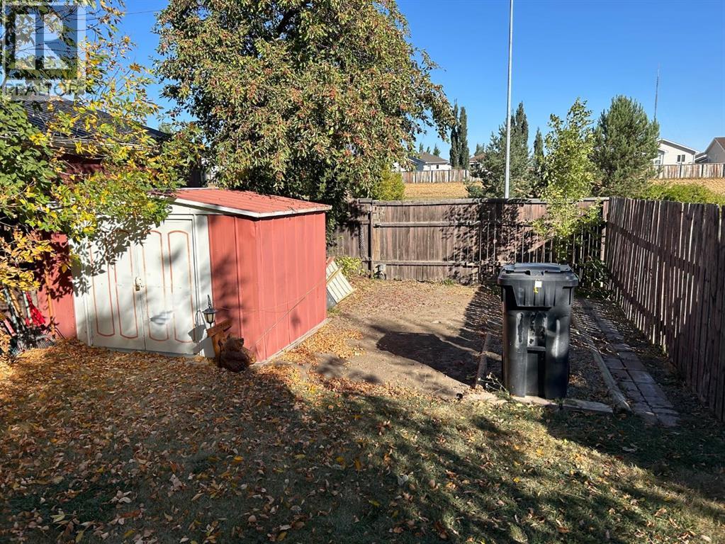 114 Eagle Road N, Lethbridge, Alberta  T1H 4S6 - Photo 23 - A2259276