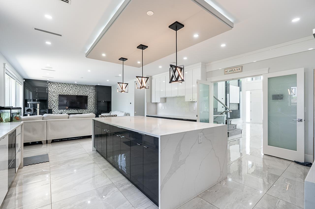 9417 132a Street, Surrey, British Columbia  V3V 6W3 - Photo 9 - R3056254