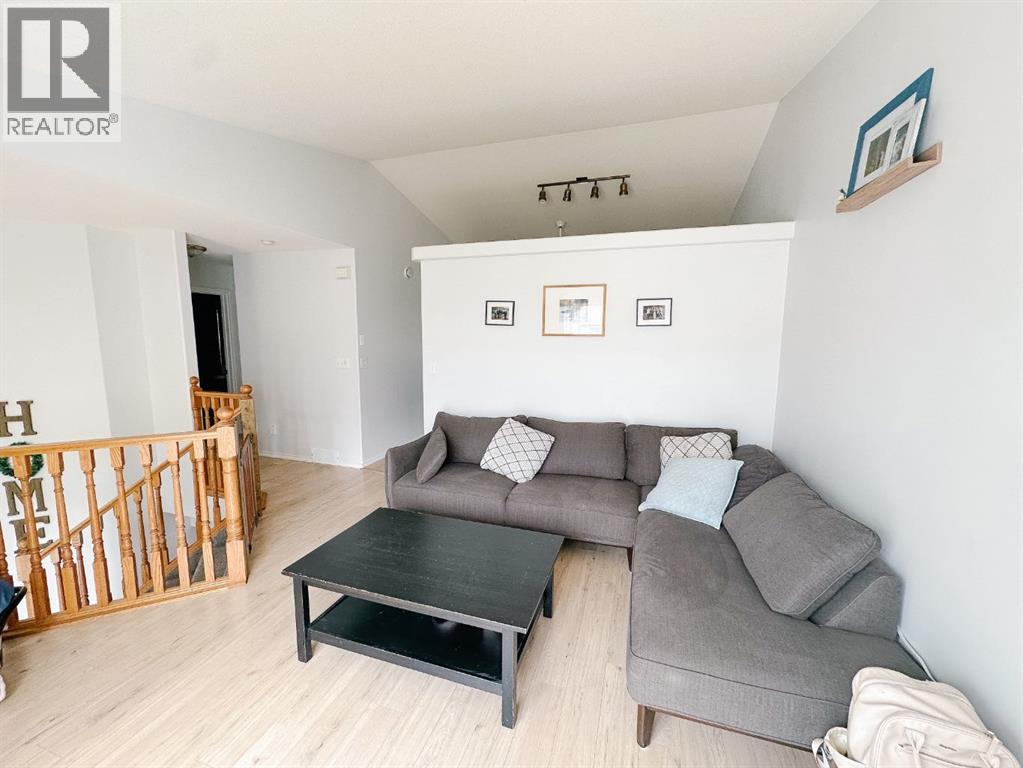 6125 54 Street, Rocky Mountain House, Alberta  T4T 1P1 - Photo 4 - A2262665