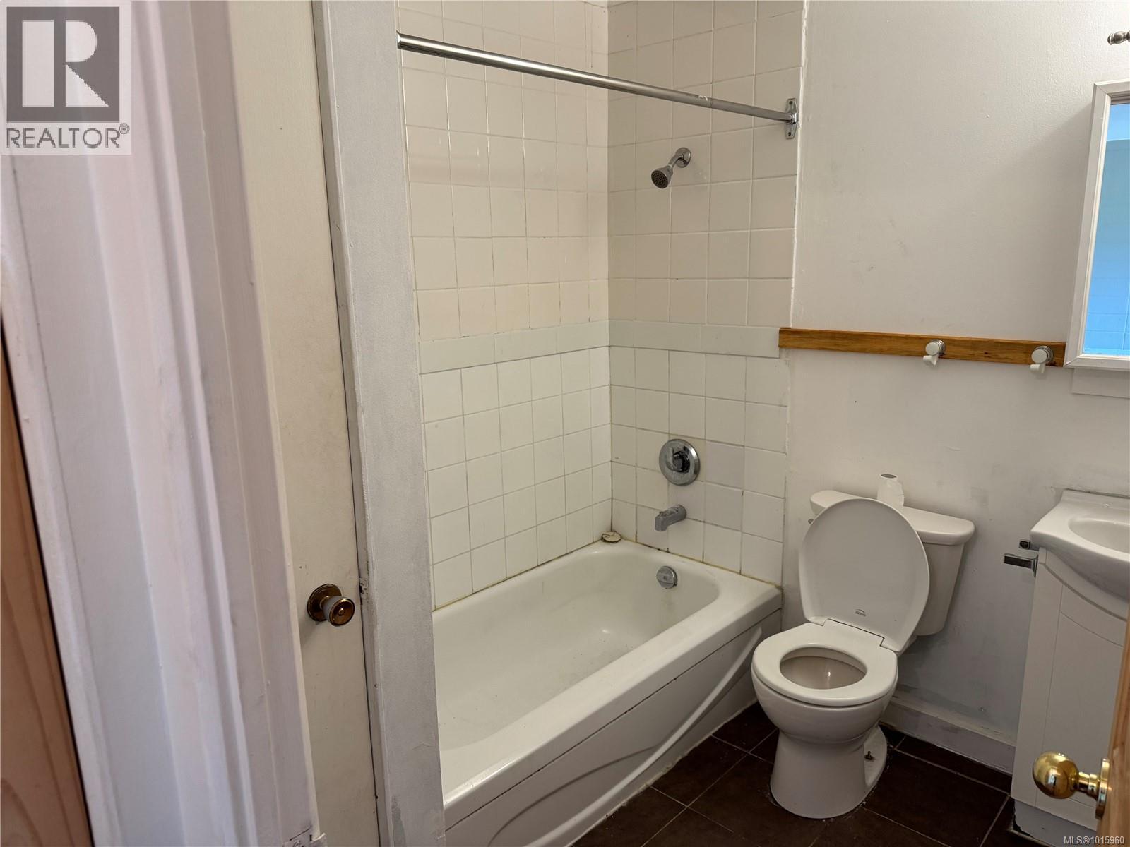 1304 1097 Bowen Rd, Nanaimo, British Columbia  V9R 2A4 - Photo 8 - 1015960