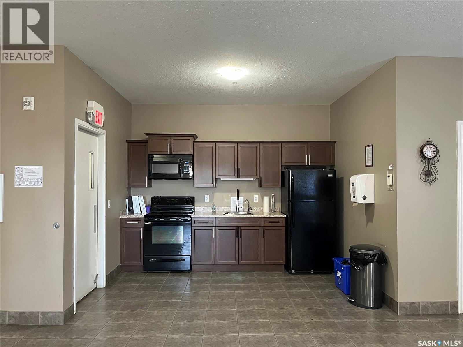 204 1621 Dakota Drive, Regina, Saskatchewan  S4Z 0A8 - Photo 28 - SK020241