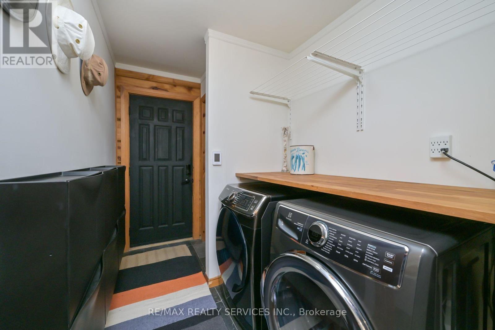 1 Mountainview Road, Mulmur, Ontario  L9V 3H5 - Photo 17 - X12449865