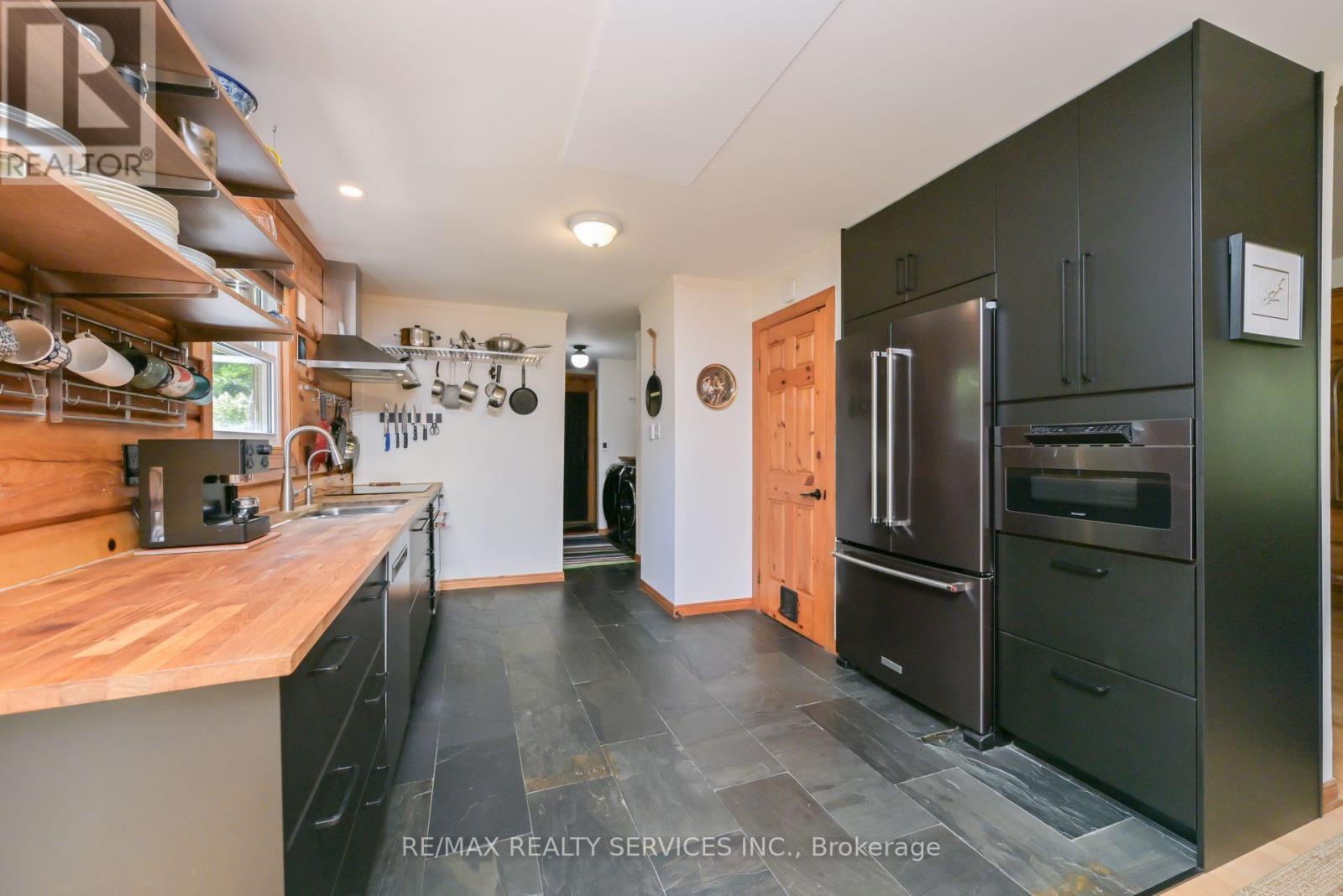 1 Mountainview Road, Mulmur, Ontario  L9V 3H5 - Photo 6 - X12449865