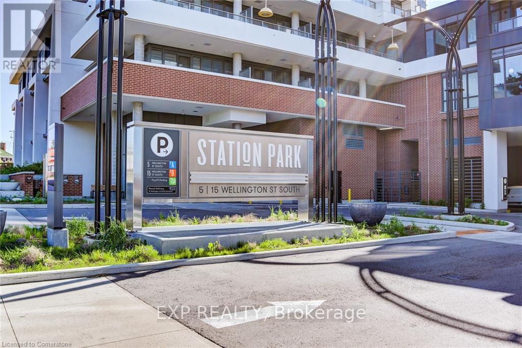 510 - 15 Wellington Street, Kitchener, Ontario  N2G 0E4 - Photo 3 - X12449876