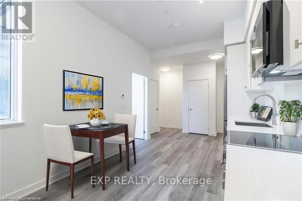 510 - 15 Wellington Street, Kitchener, Ontario  N2G 0E4 - Photo 7 - X12449876