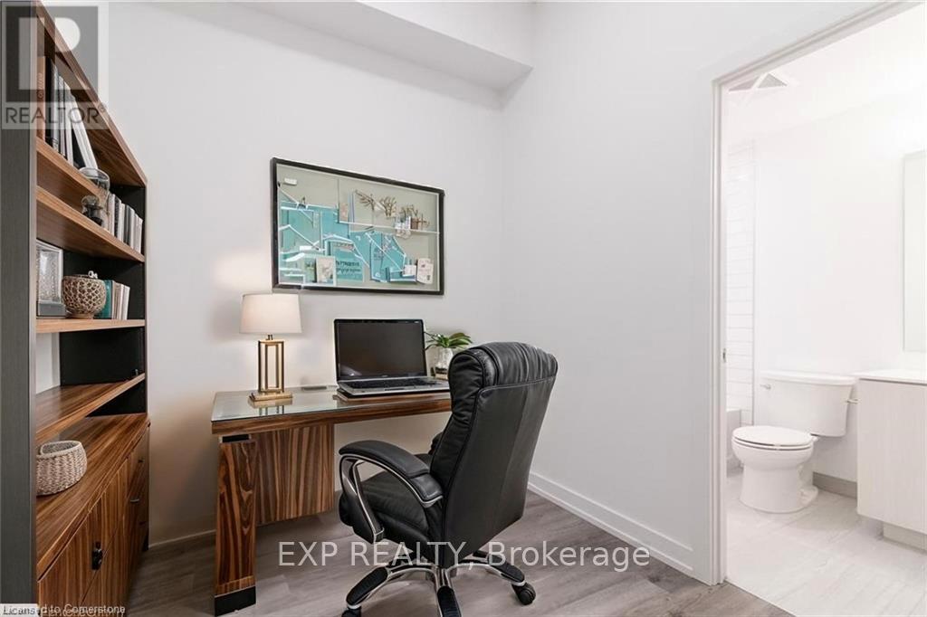510 - 15 Wellington Street, Kitchener, Ontario  N2G 0E4 - Photo 8 - X12449876