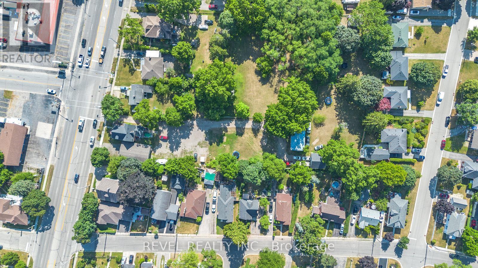 816 Colborne Street E, Brantford, Ontario  N3S 3S4 - Photo 6 - X12449901
