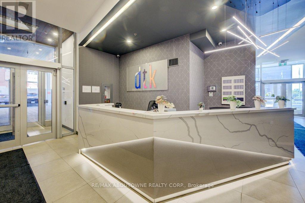 903 - 60 Frederick Street, Kitchener, Ontario  N2H 0C7 - Photo 2 - X12449917