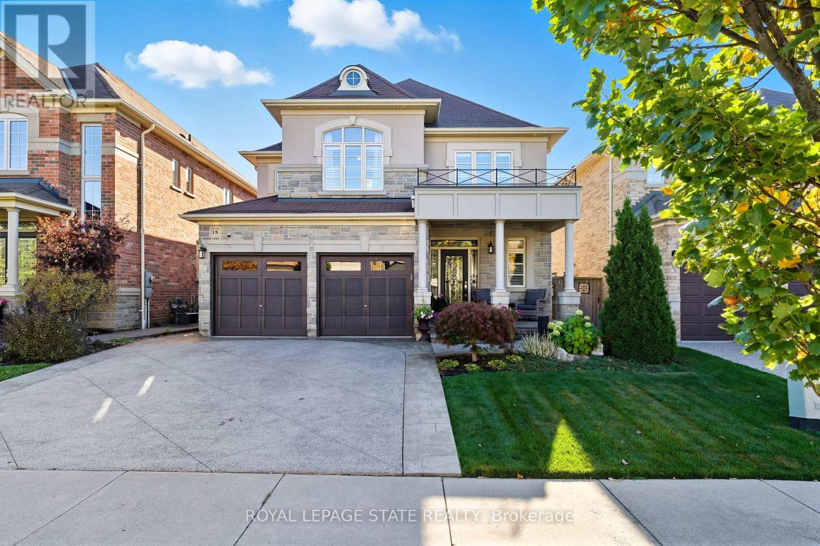 15 Morning Mist Drive, Hamilton (Sheldon), Ontario  L9B 0E5 - Photo 1 - X12449932