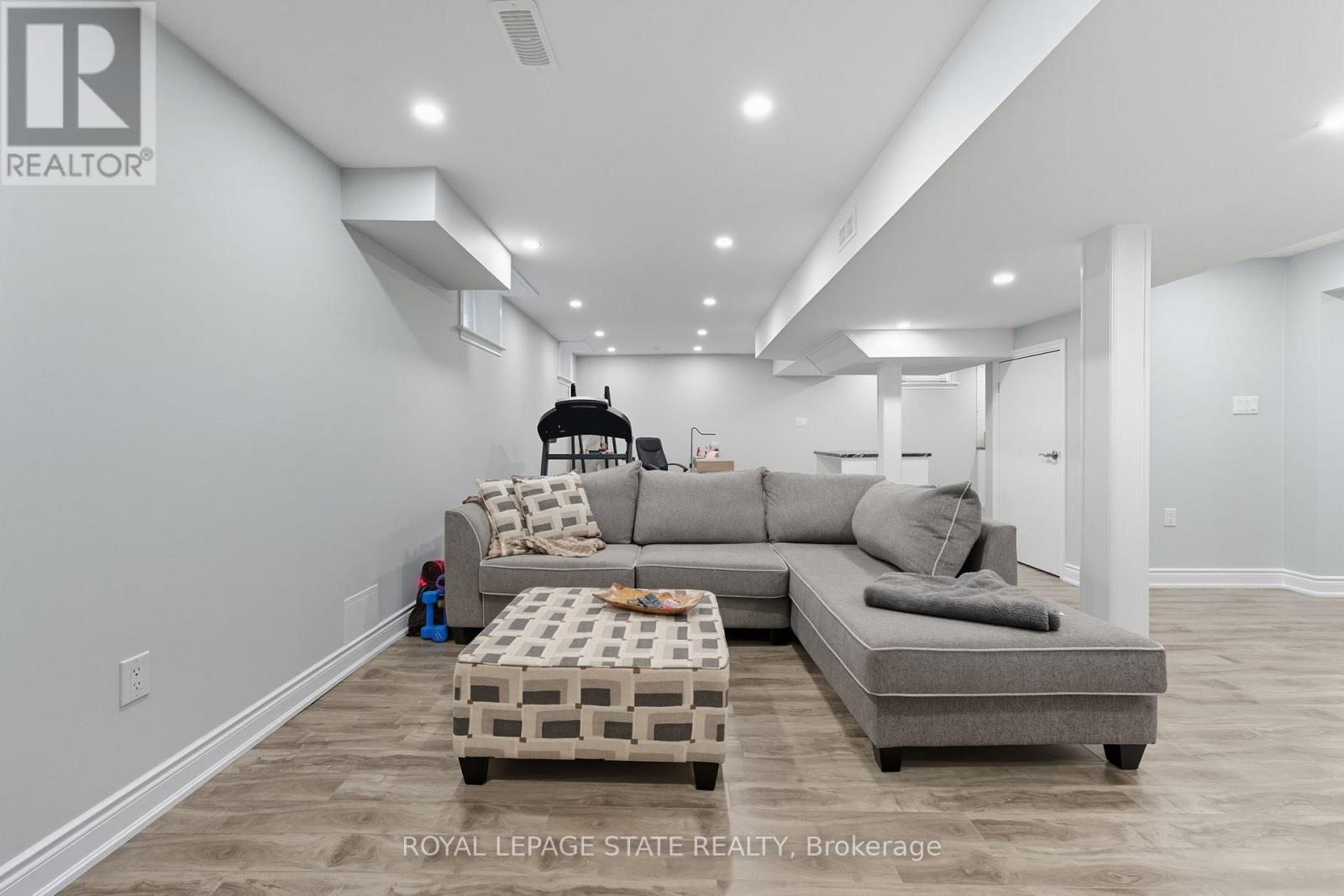 15 Morning Mist Drive, Hamilton (Sheldon), Ontario  L9B 0E5 - Photo 31 - X12449932